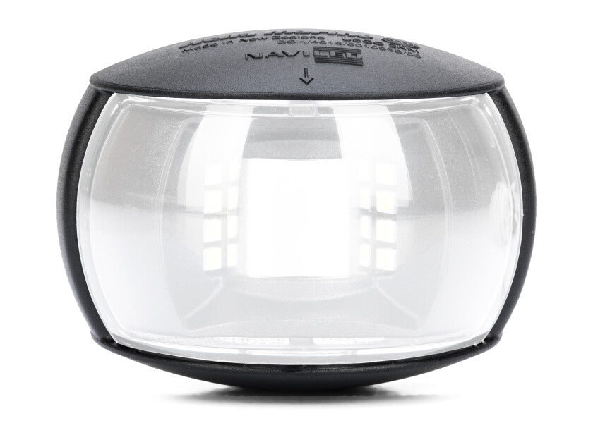 Akterlyslanterne NaviLED Compact LED svart forfra