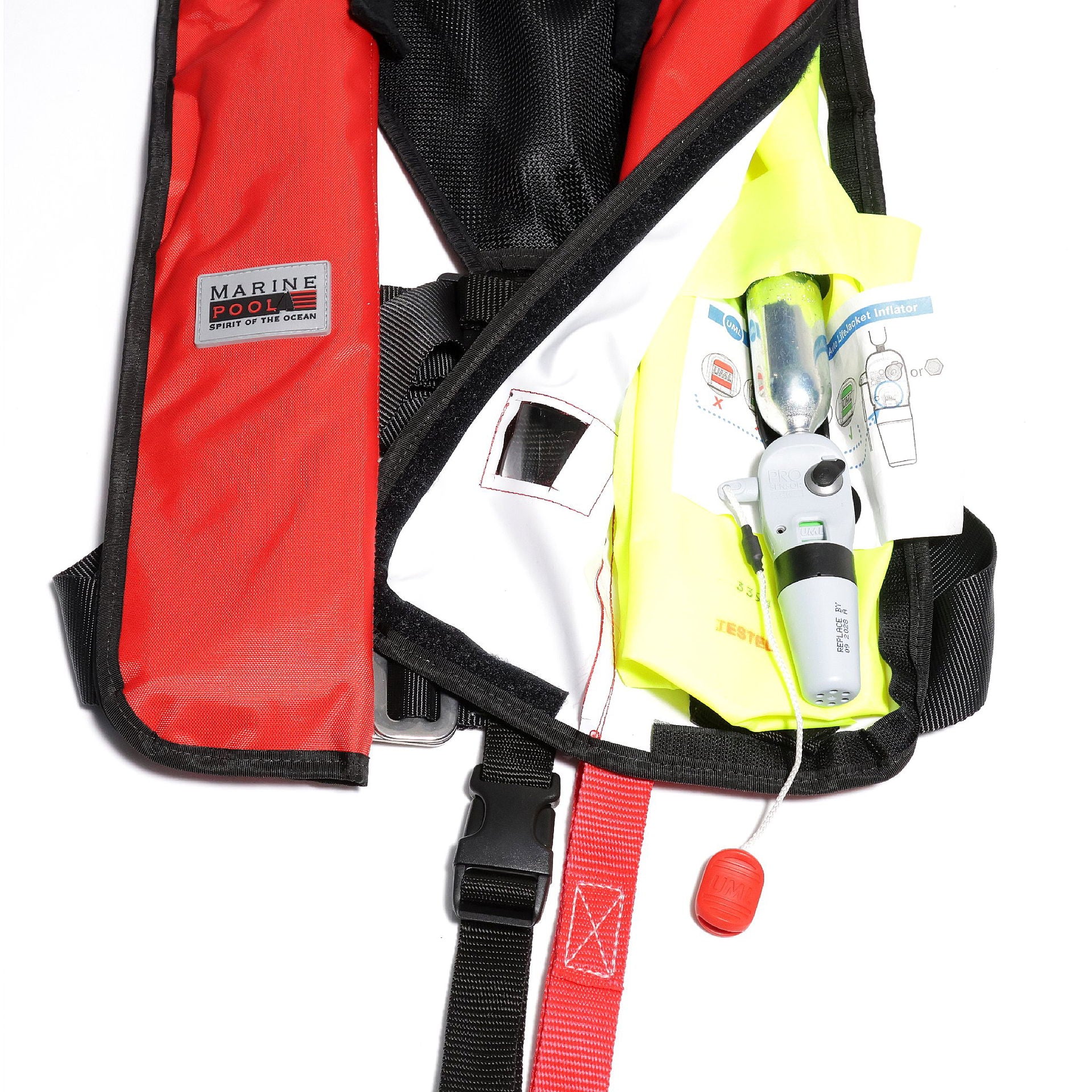 Montert Automatvest 180 N Premium Harness Pro på person