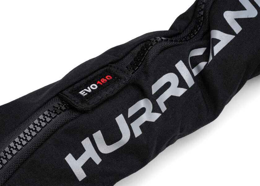 Detalj av automatvest Hurricane EVO 160 N svart med sprayhood
