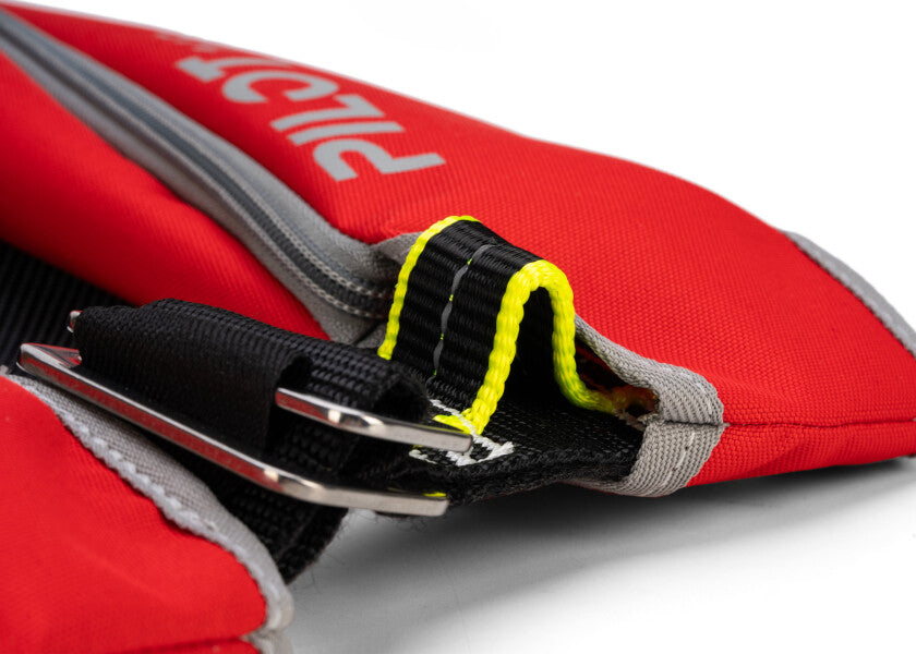 Automatvest PILOT 165 harness rød 165N D-ring detalj