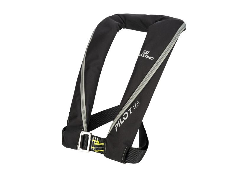 Detalj av automatvest PILOT 165 harness svart 165N m/sele polyester