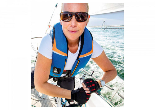 Bakside av Automatvest Scout 3D 275N inkl. Easy Rescue AIS nødpeilesender