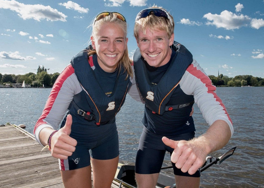 Montert Automatvest SECUFIT 160N for padling og roing polyester på modell