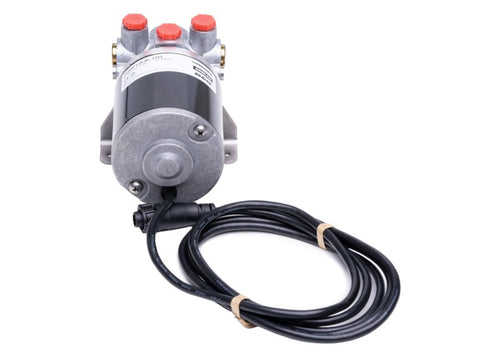 Autopilotpakke for påhengsmotor med PUMP-1 og Point-1 GPS-antenne bakside