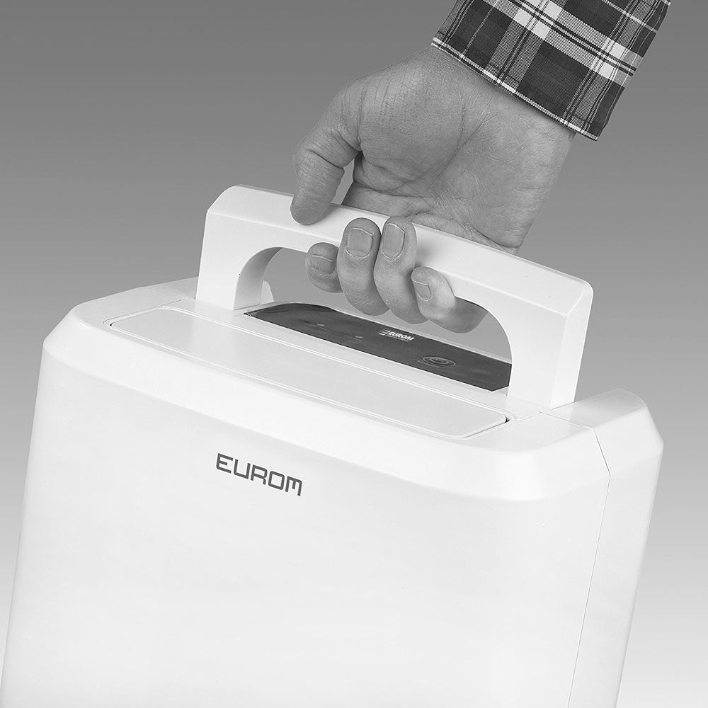 Nærbilde av Avfukter DryBest 10 liter/døgn 230V 180 m³ kontrollpanel