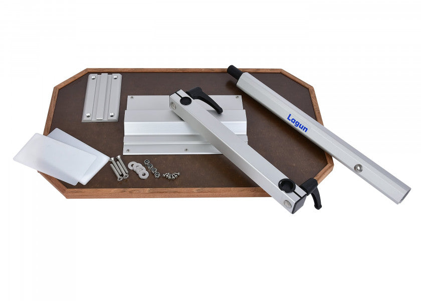 Båtbord RIMINI med understell teak hev/senk dreibart i bruk