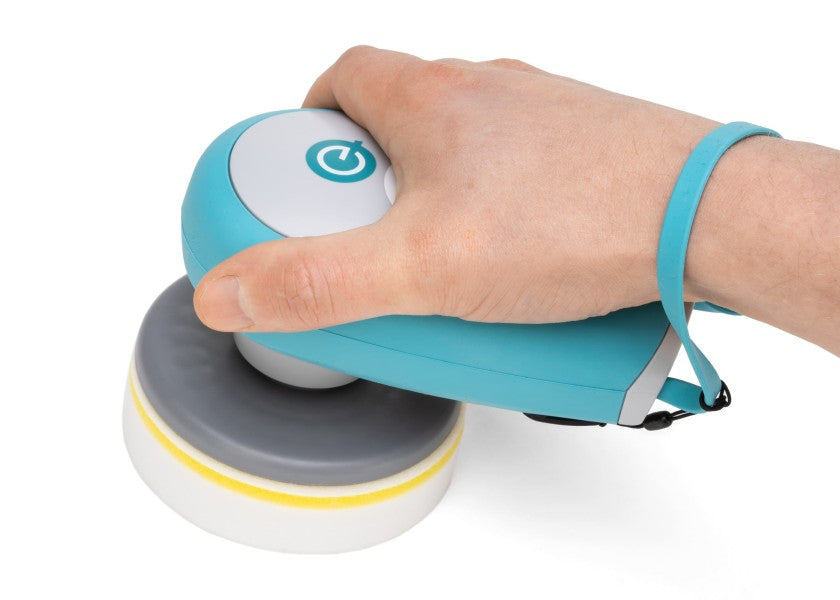 Batteridrevet rengjøringsmaskin E-Scrubber+ sett AQUA forfra