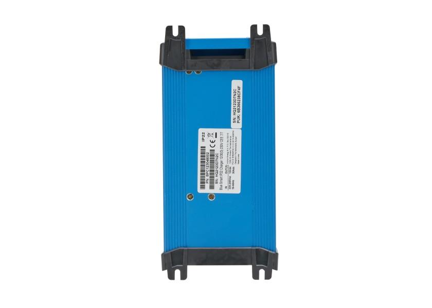 Batterilader BlueSmart IP22 12V 30A 3 utganger Bluetooth montert
