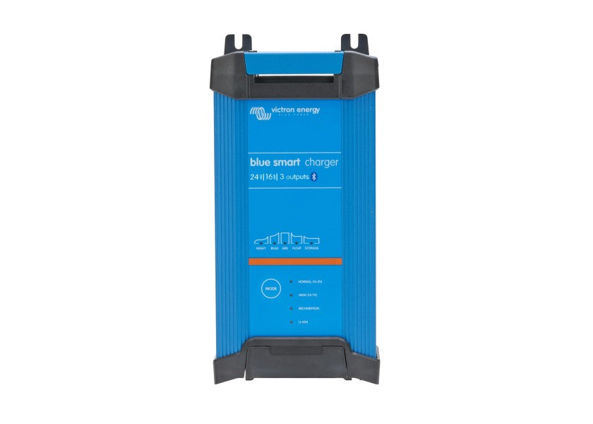 Montert Batterilader BlueSmart IP22 24V 16A 3 utganger Bluetooth i båt