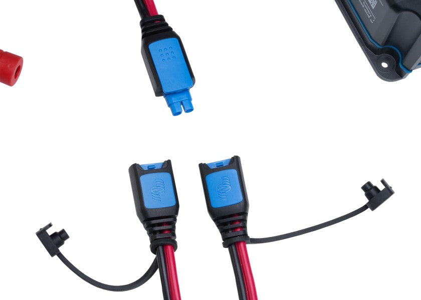 Batterilader BlueSmart IP65 12V 25A med Bluetooth med ladeindikator