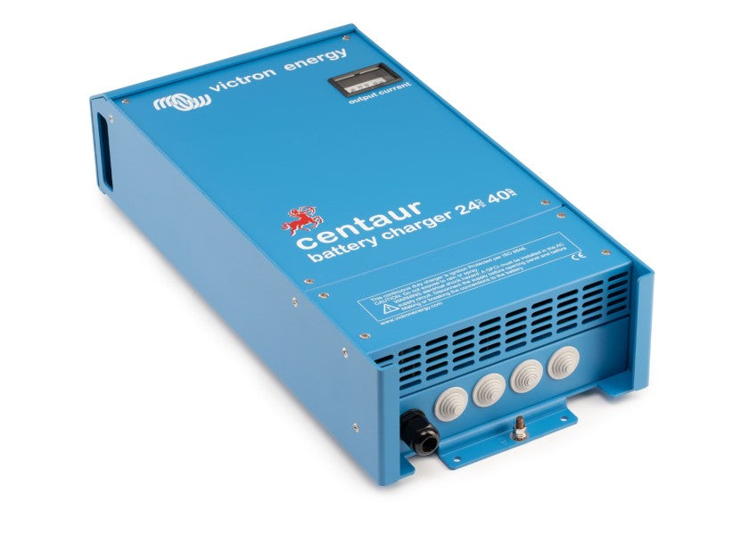 Montert Batterilader Centaur 24 V 40 A 3 utganger 320-800 Ah i båt