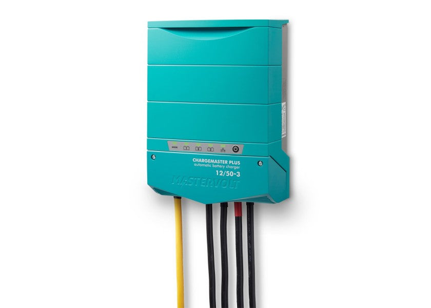 Batterilader ChargeMaster PLUS CZone 12V 50A 3 utganger bakside
