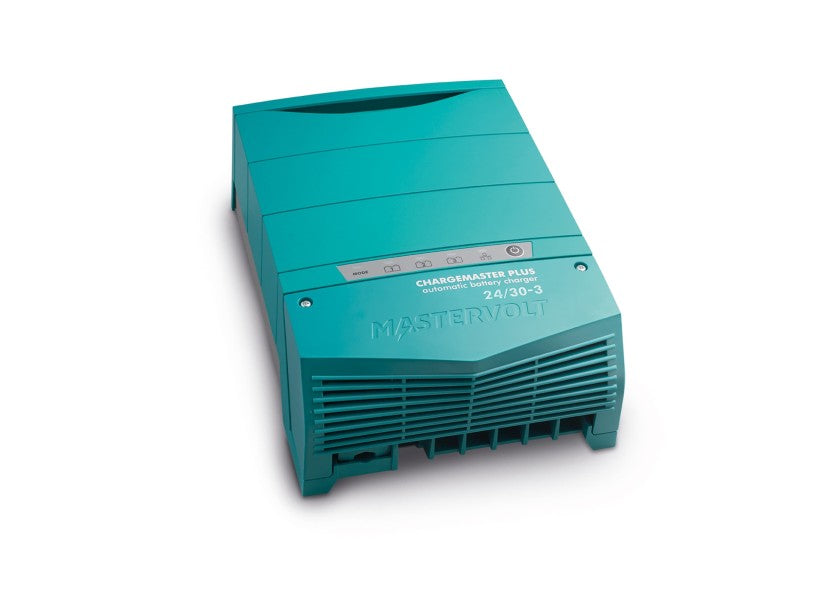 Montert Batterilader ChargeMaster PLUS CZone 24V 30A 3 utganger i båt