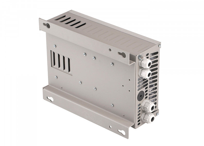Batterilader MASS 24V 50A med 2 ladeutganger bakside