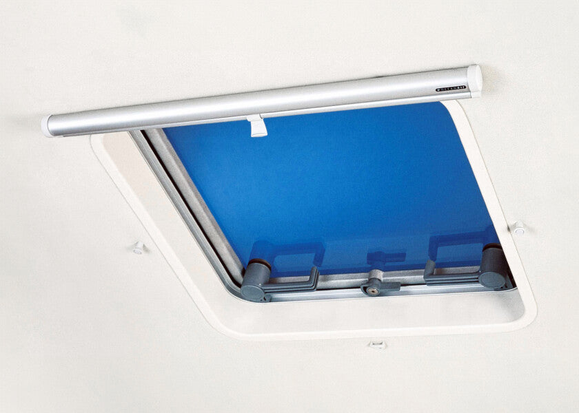 Nærbilde av tekstur på Blendingsrullegardin CABINSHADE aluminium polyester