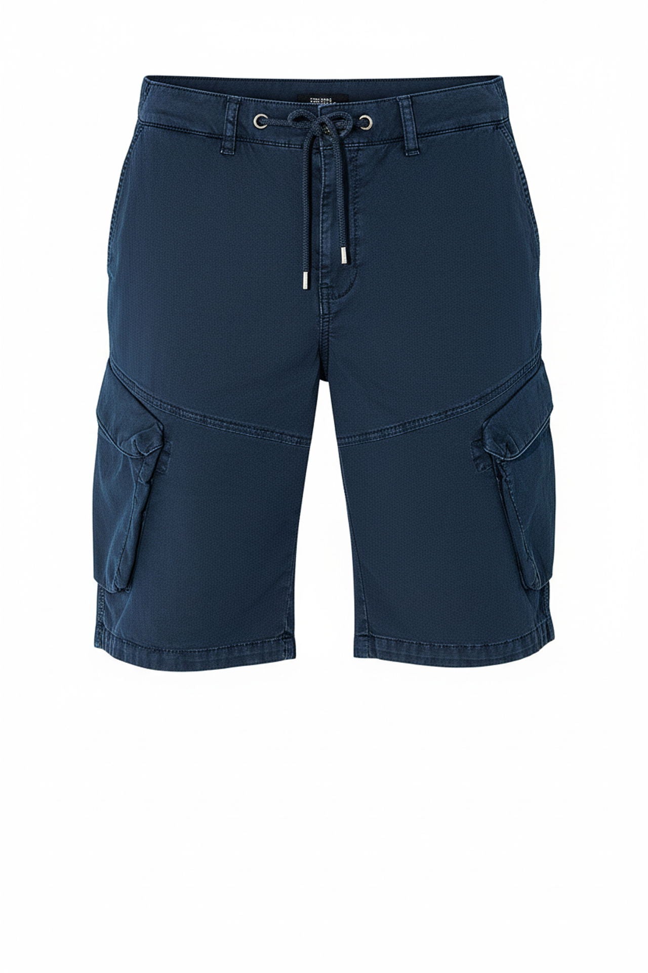 Oversikt av design på Cargo bermudashorts herre used-look