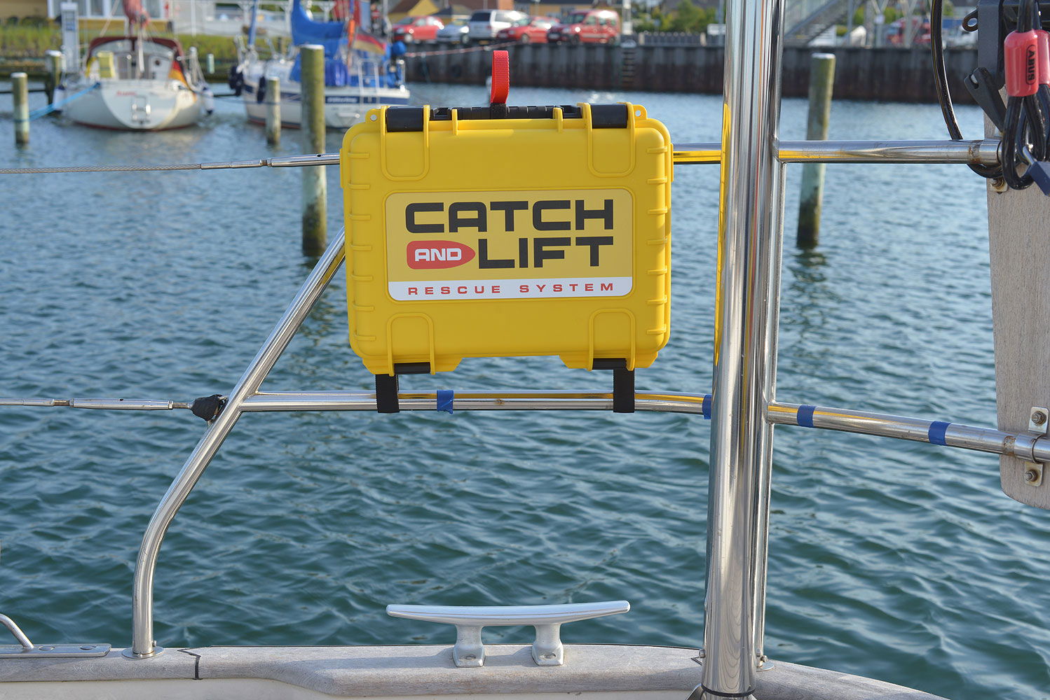 Catch & Lift redningssystem med kastelinje bakside