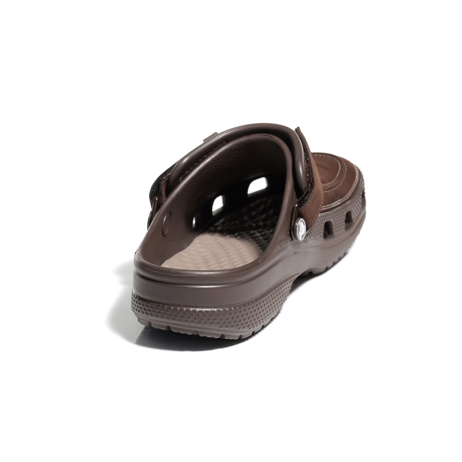 Crocs Yukon Sport herresko detalj av lærdetaljer