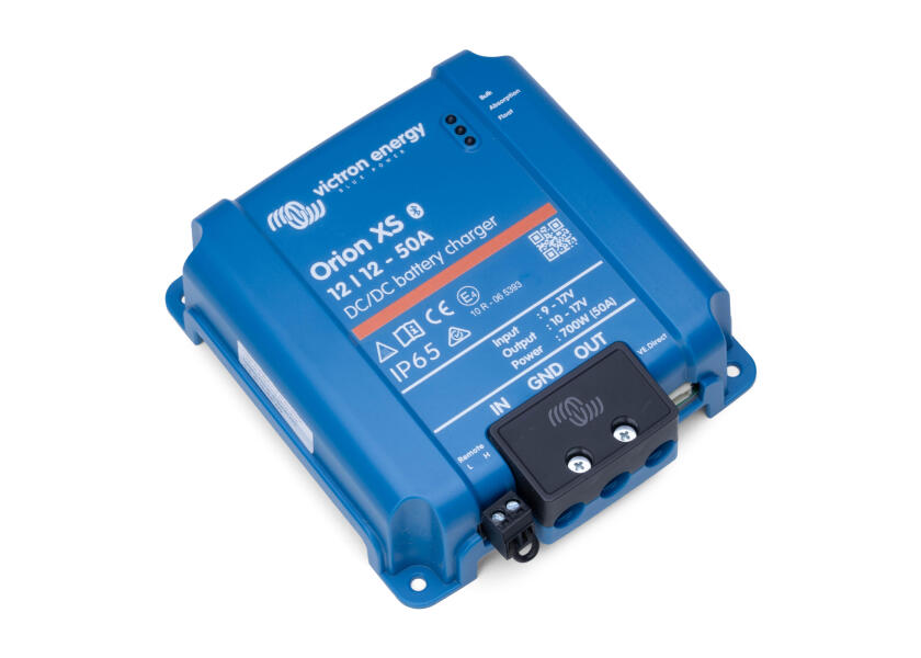 Montert DC-DC lader Orion XS 12V til 12V 50A marine med Bluetooth ombord