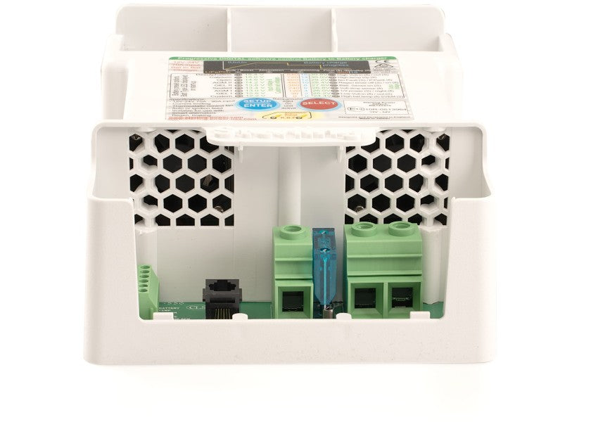 Oversikt over DC-DC lader Pro Batt Ultra 12V til 24V 70A - Sterling komponenter