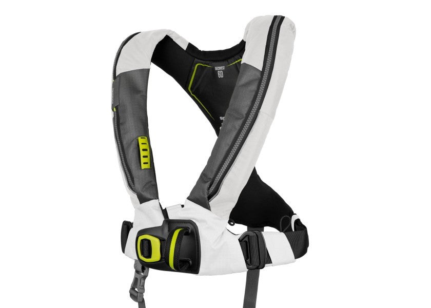 Deckvest 6D automatvest 170N hvit/svart med sele forfra