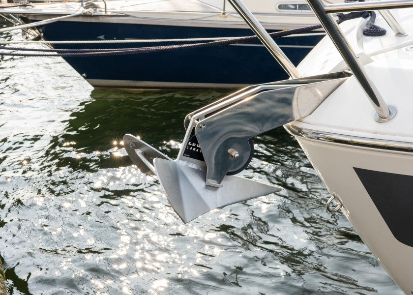 Delta-anker galvanisert stål for båter opptil 5 m Lewmar montert