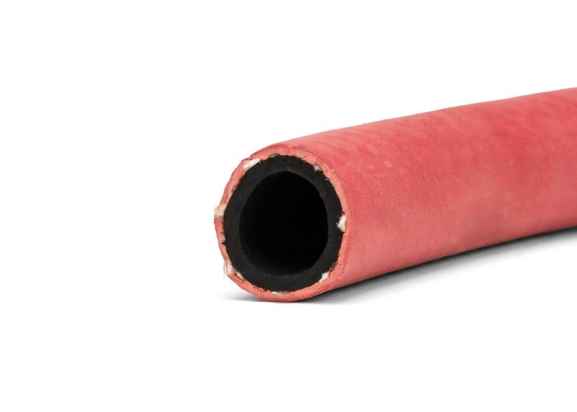 Drikkevannslange PVC 13 mm næringsmiddelgodkjent vevforsterket montert i båt