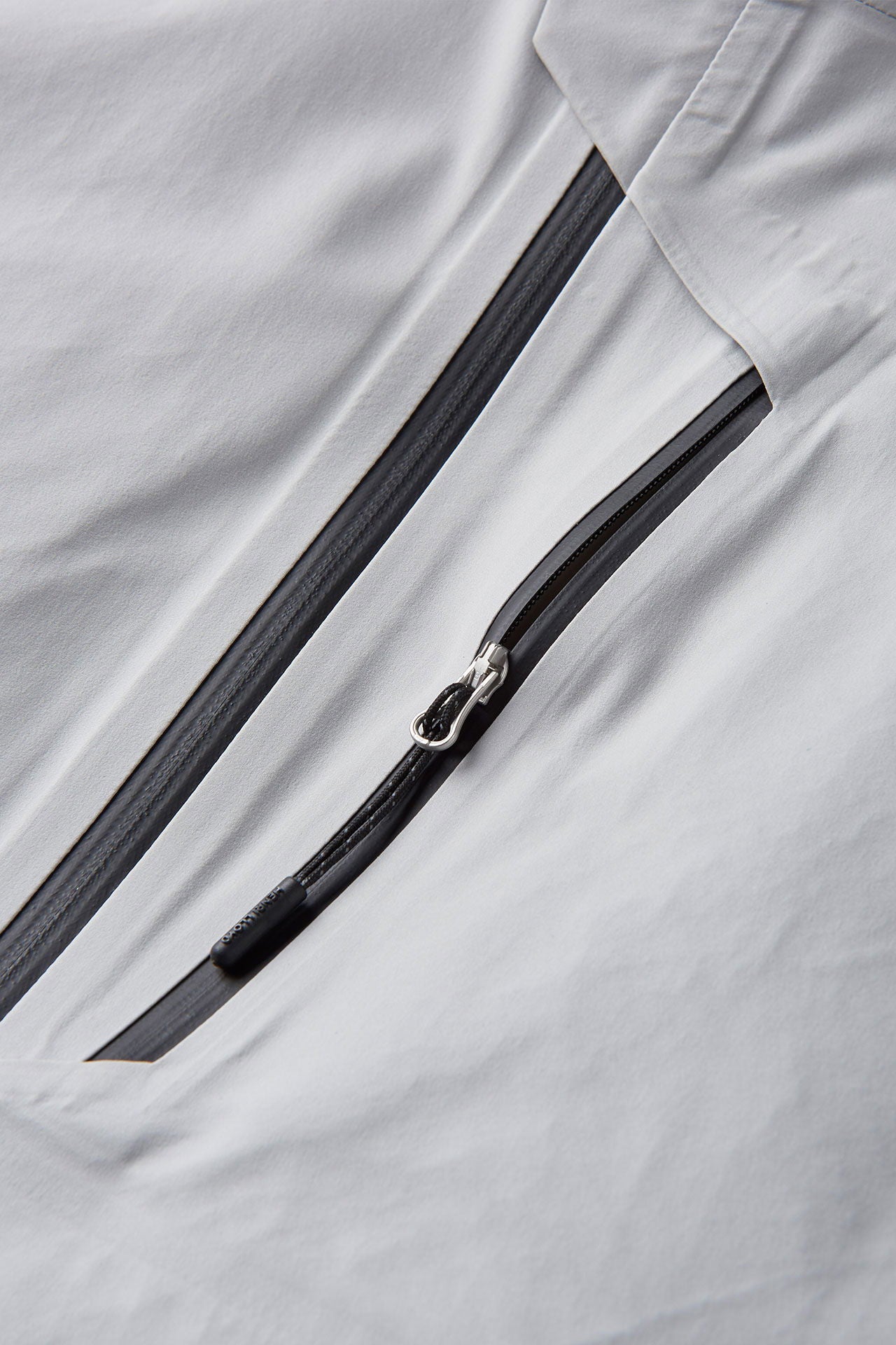 Dynamic Lite seiljakke vanntett 2,5-lags DRI PRO stretch hette detalj
