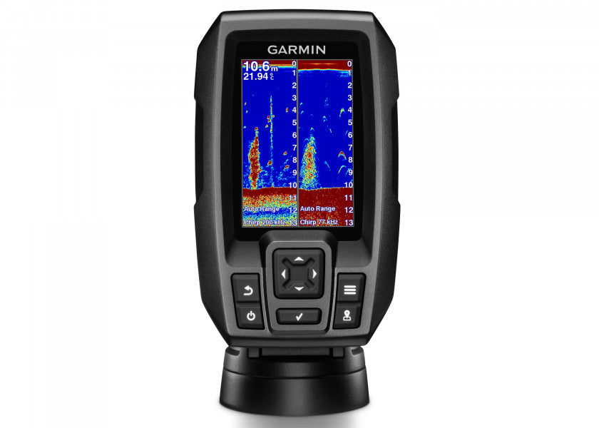 Nærbilde av kontrollpanel på Ekkolodd STRIKER 4 med CHIRP og GPS 3,5" display