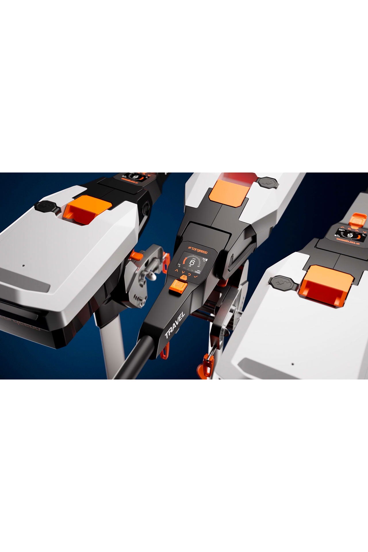 Elektrisk påhengsmotor Travel XP Remote montert på båt
