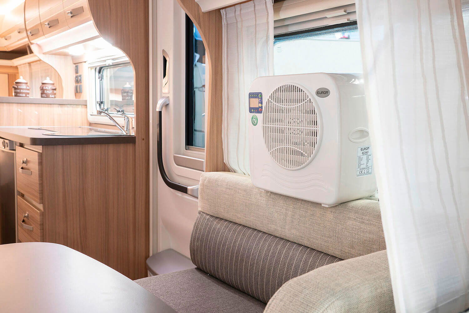 Eurom AC2401E split klimaanlegg sideprofil