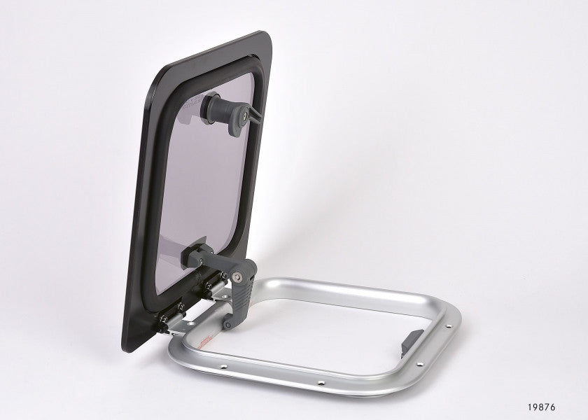 Flush Hatch dekksluke 330 x 330 mm aluminium røykgrå montert