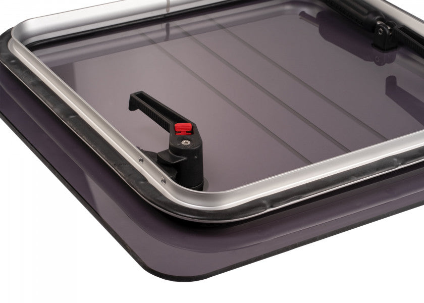 Flush Hatch 3G dekksluke M 575 x 543 mm aluminium røykgrå bakside