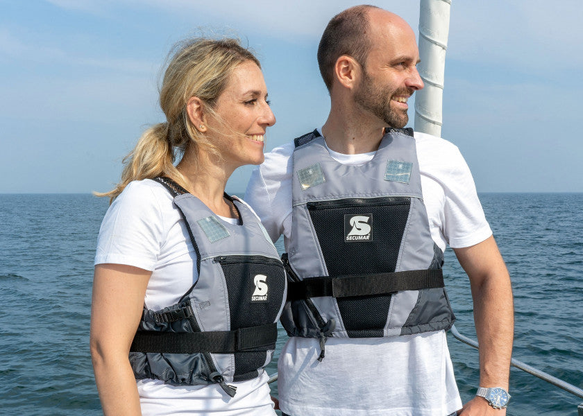 Flytevest JUMP 50N fastskum 40-120 kg nylon stroppdetalj