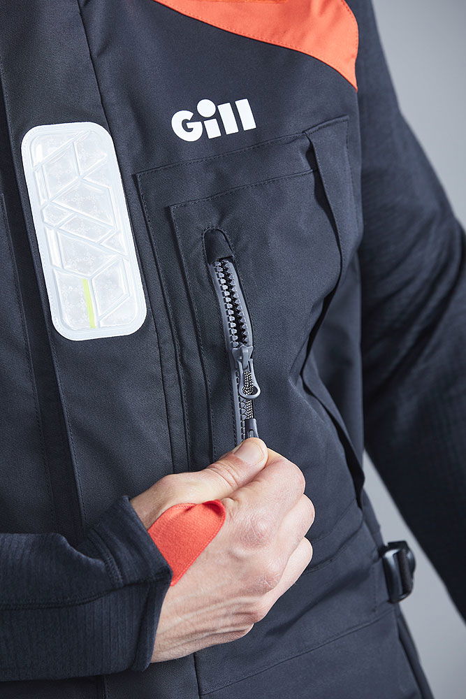 Gill OS13 offshore seilerbukse Xplore+ vanntett med justeringer
