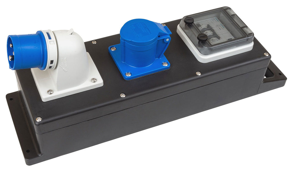 Detalj av Gummifordeler PowerX-Line 230V med jordfeilbryter