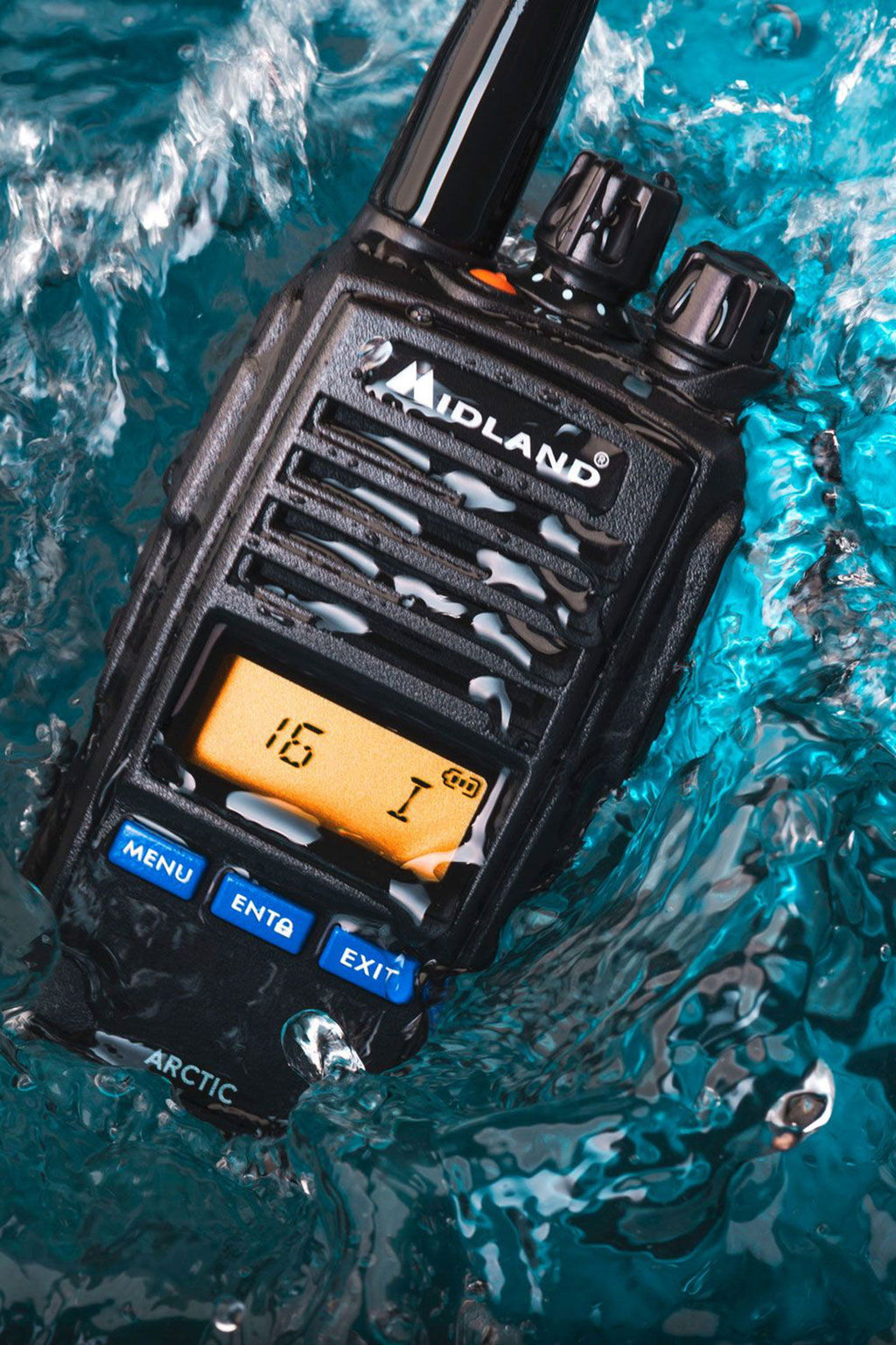 Montert Håndholdt VHF 5W 57 kanaler 230 g Midland i båtholder