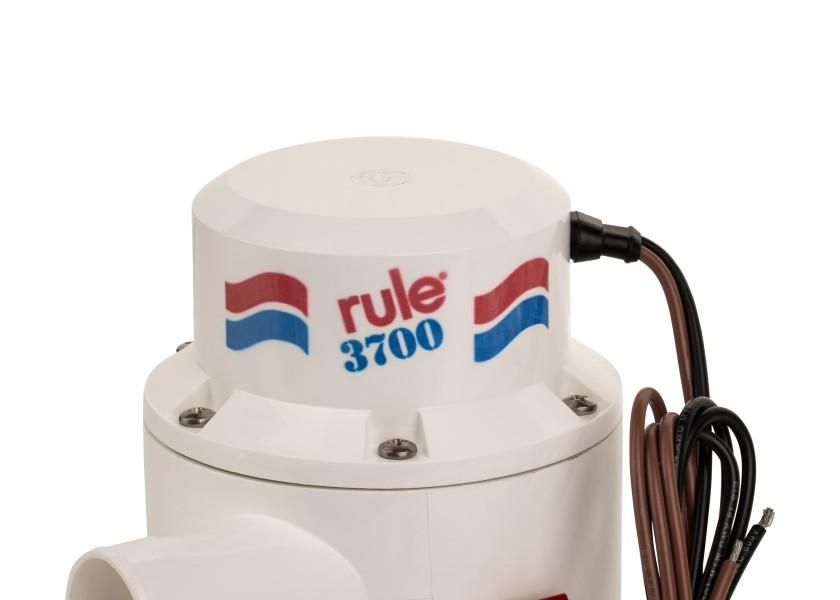 Heavy Duty lensepumpe 3700 12V 239 l min 1 1 2 Rule nærbilde pumpe