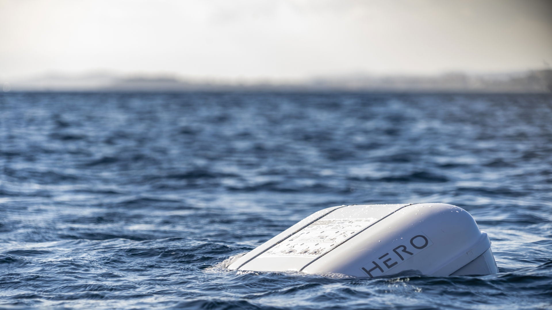 HERO redningsflåte Offshore ISO 9650-1A 4 personer container montert