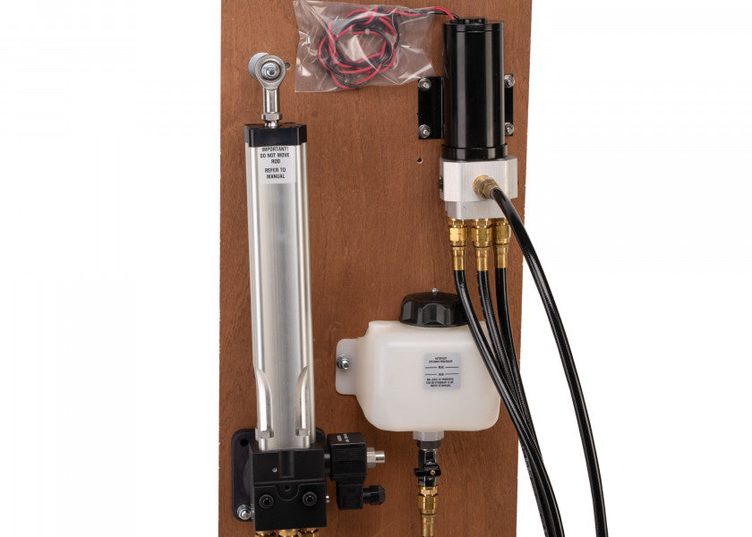 Hydraulisk lineæraktuator for autopilot Type 2 12V 585 kg nærbilde av komponent