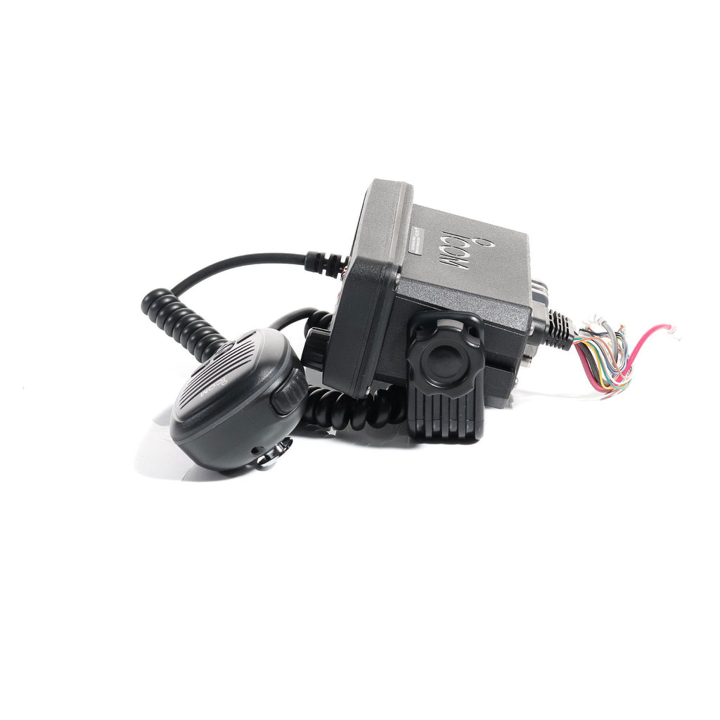 Icom IC-M330GE stasjonær VHF med GPS detalj