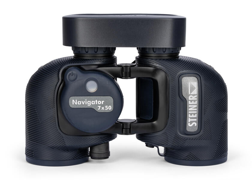 Nærbilde av optikk i kikkert NAVIGATOR 7x50c med kompass