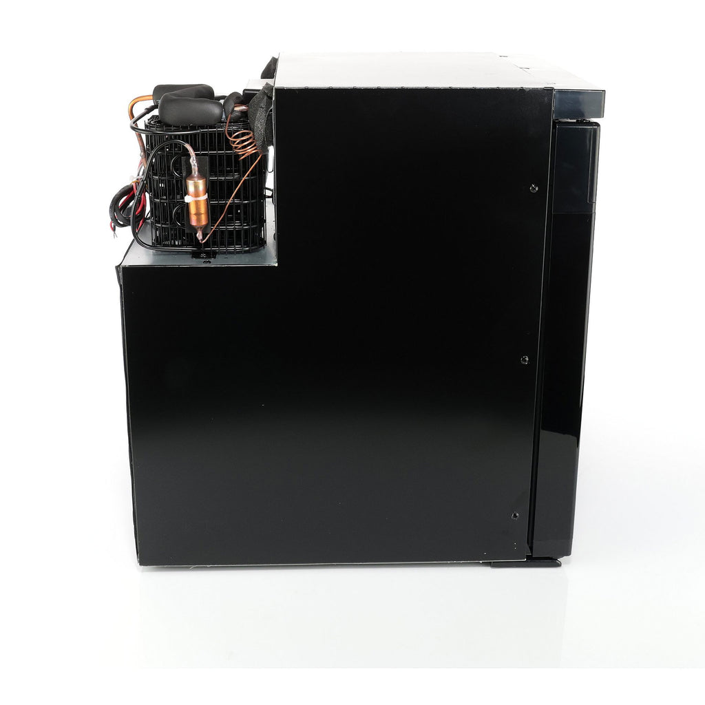 Kjøleskap kompressor CNK-CR50 43 liter detalj av kompressor