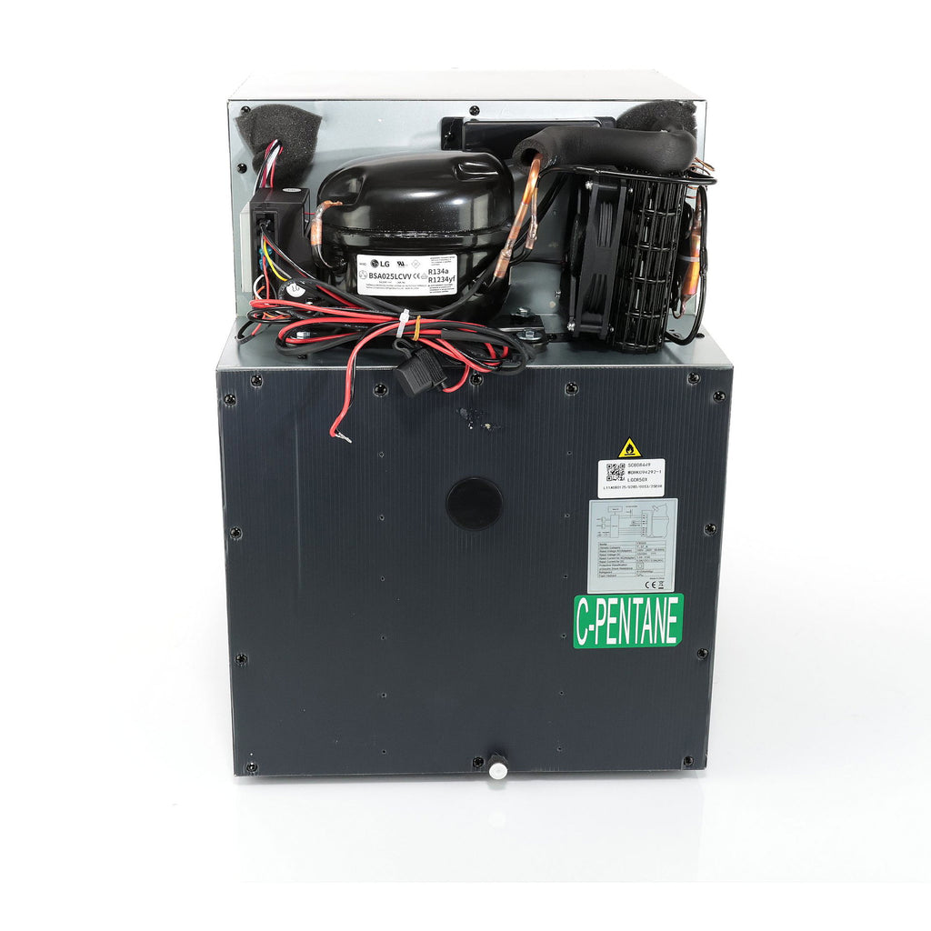 Kjøleskap kompressor CNK-CR50 43 liter montert i kjøkken