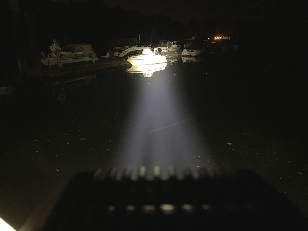 LED dekkslys 1500 lumen aluminium 12/24V Ferropilot bakside