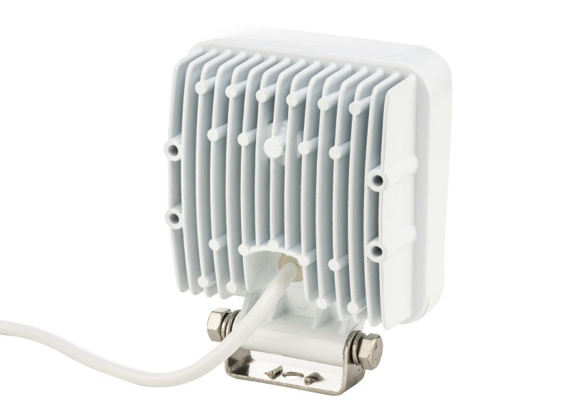 Detalj av LED dekksstråler 27 W 1890 lumen aluminium 12/24V
