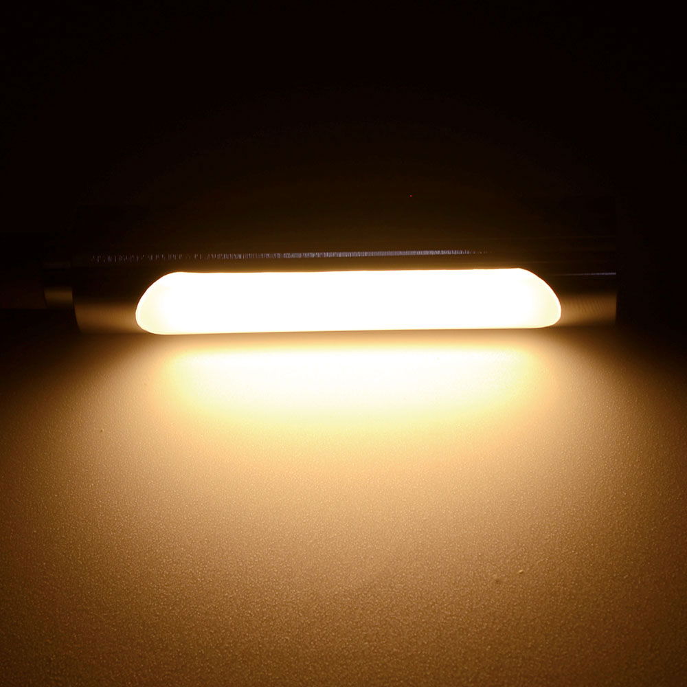 Montert LED kartleselampe fleksibel 10-30V 160 lumen 405 mm på båt