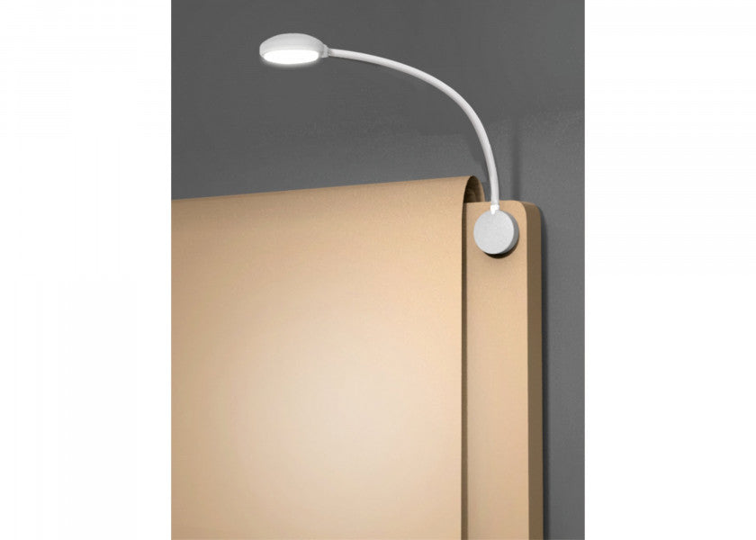 LED leselampe VOLOS dimmbar med 2 USB-porter svart detalj av USB-porter