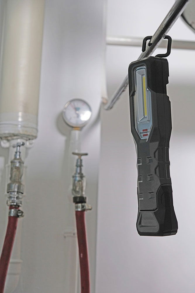 Detalj av LED oppladbar håndlampe HL 1000 A