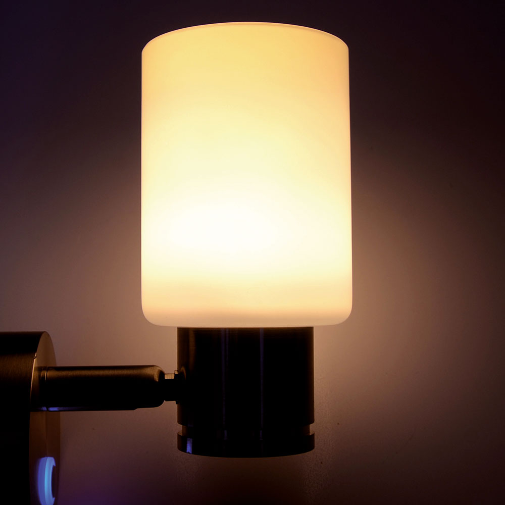 LED vegglampe Girare 320° rotasjon USB-C bakside